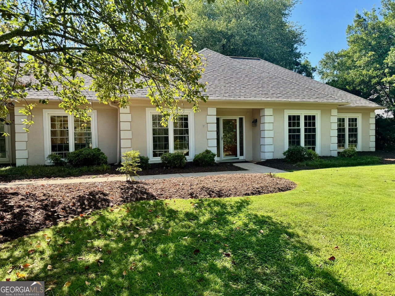 11860 Wexford Club Drive Roswell - main photo