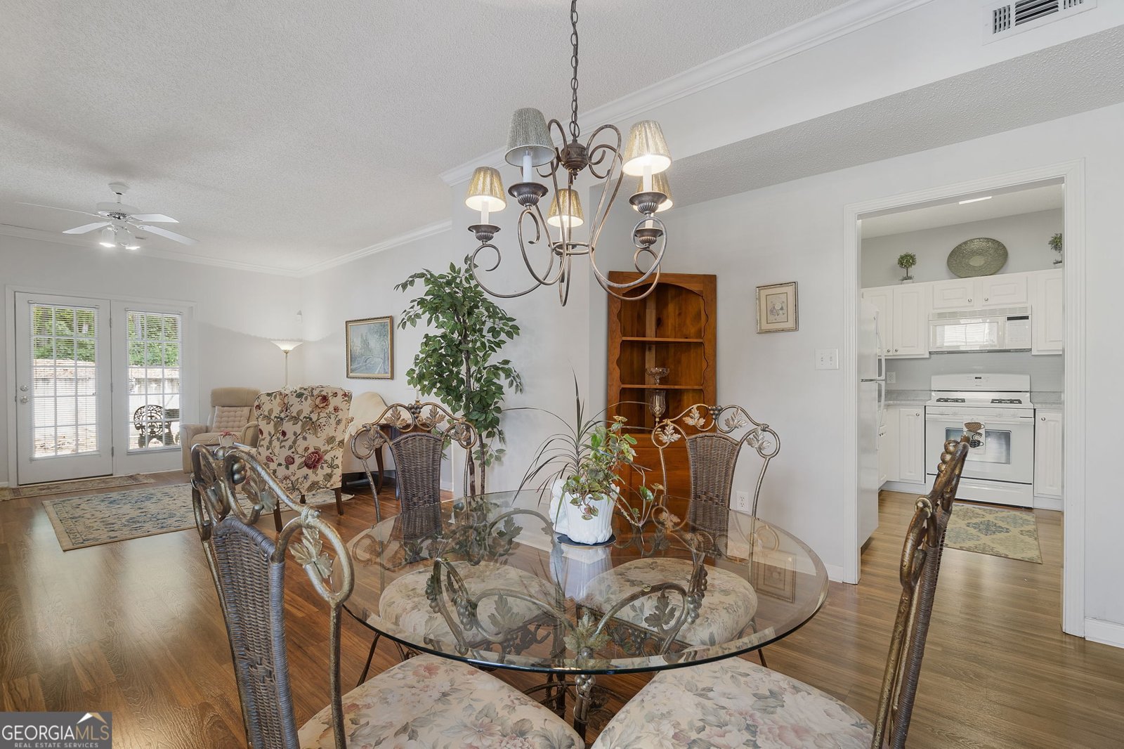 707 Las Brasis Court Peachtree City - Photo 6