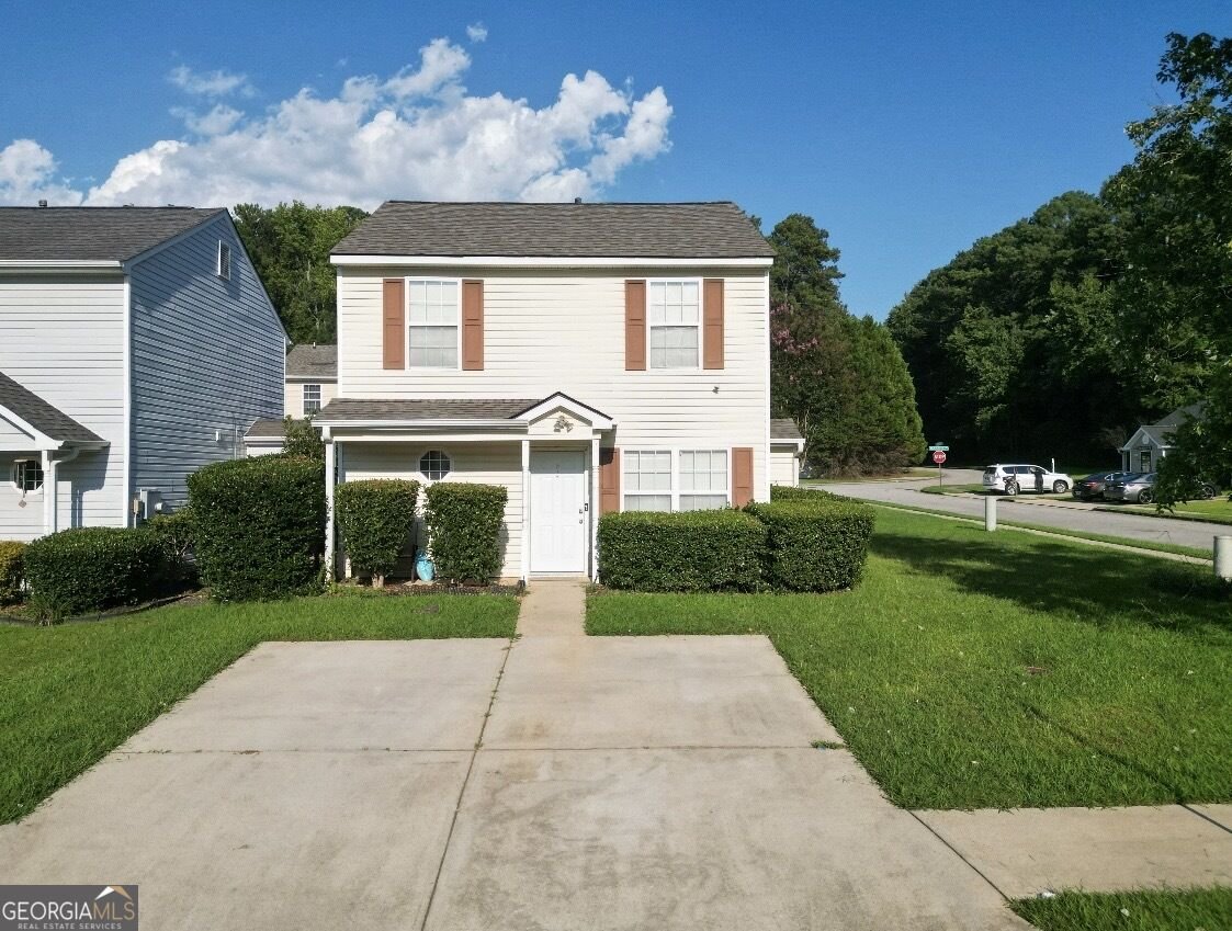 300 Goldenrod Drive Stockbridge - main photo