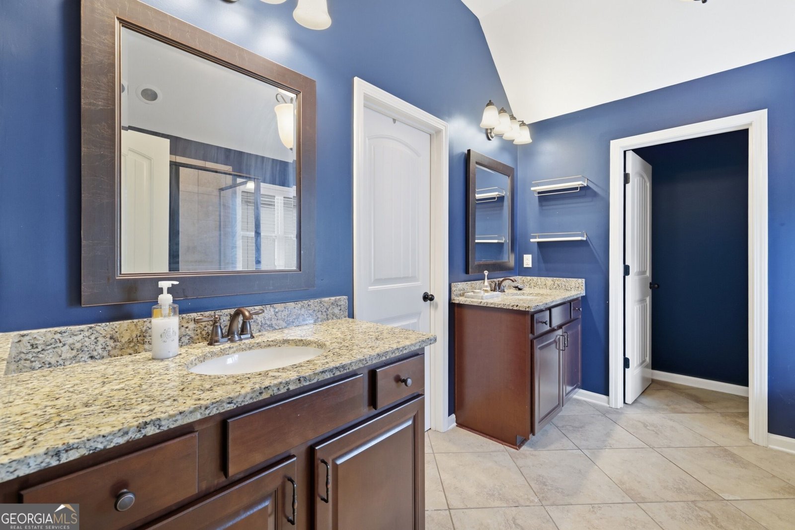 4121 Secret Shoals Way Buford - Photo 41