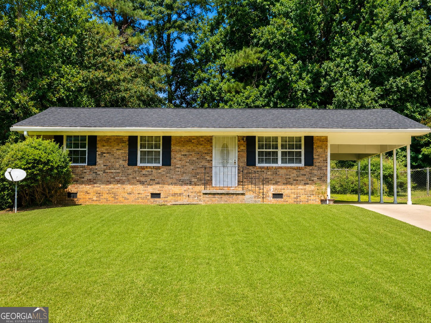 792 Plainville Circle Atlanta - main photo