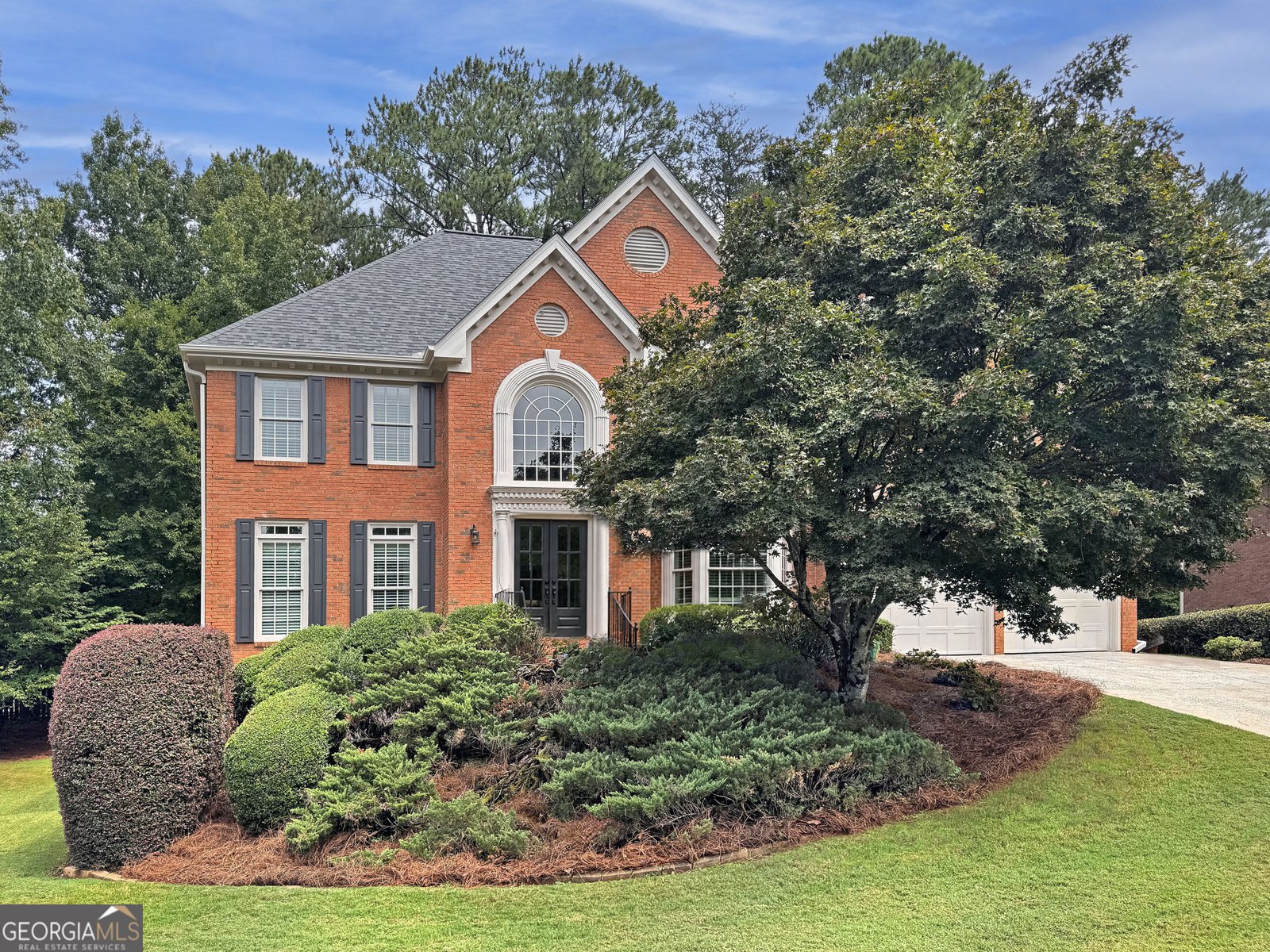 10755 Carrara Cove Alpharetta - main photo