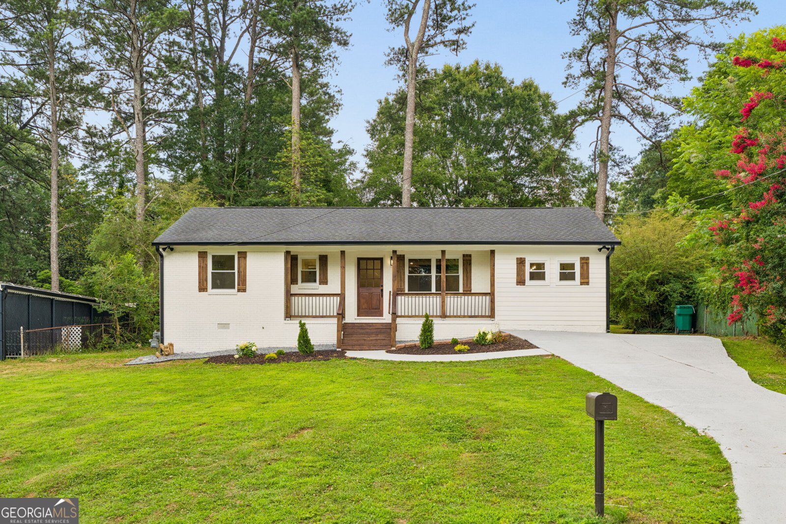 2720 Sherwood Road Smyrna - main photo