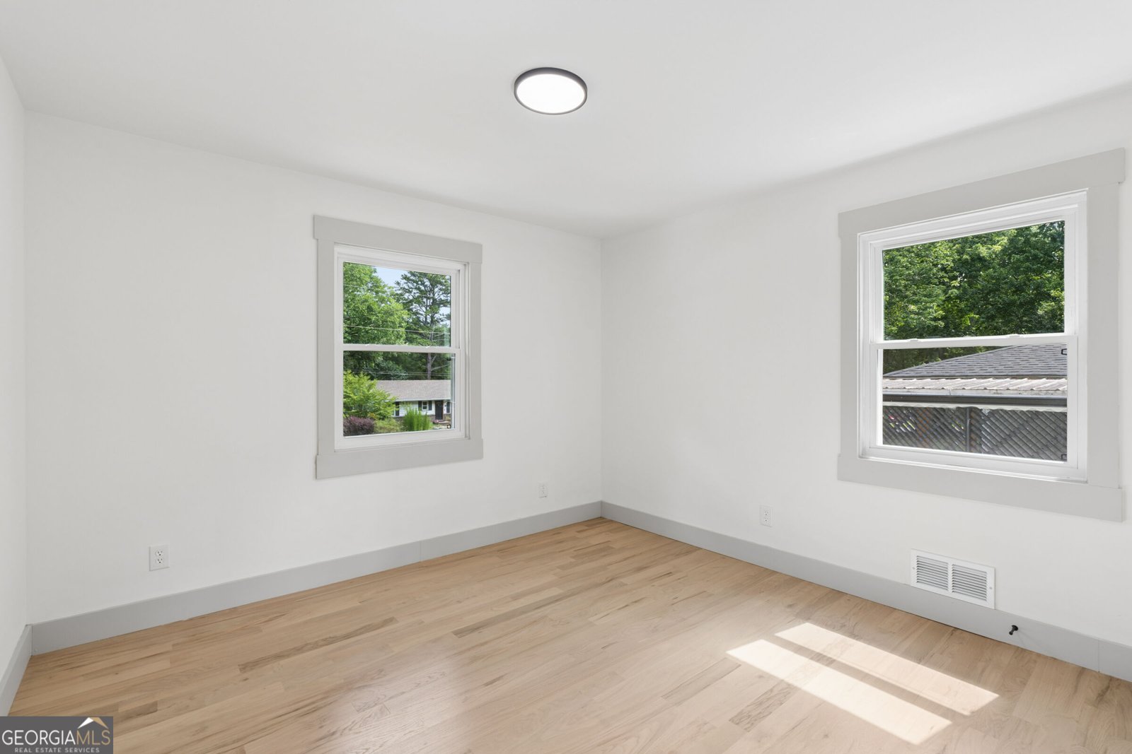 2720 Sherwood Road Smyrna - Photo 29