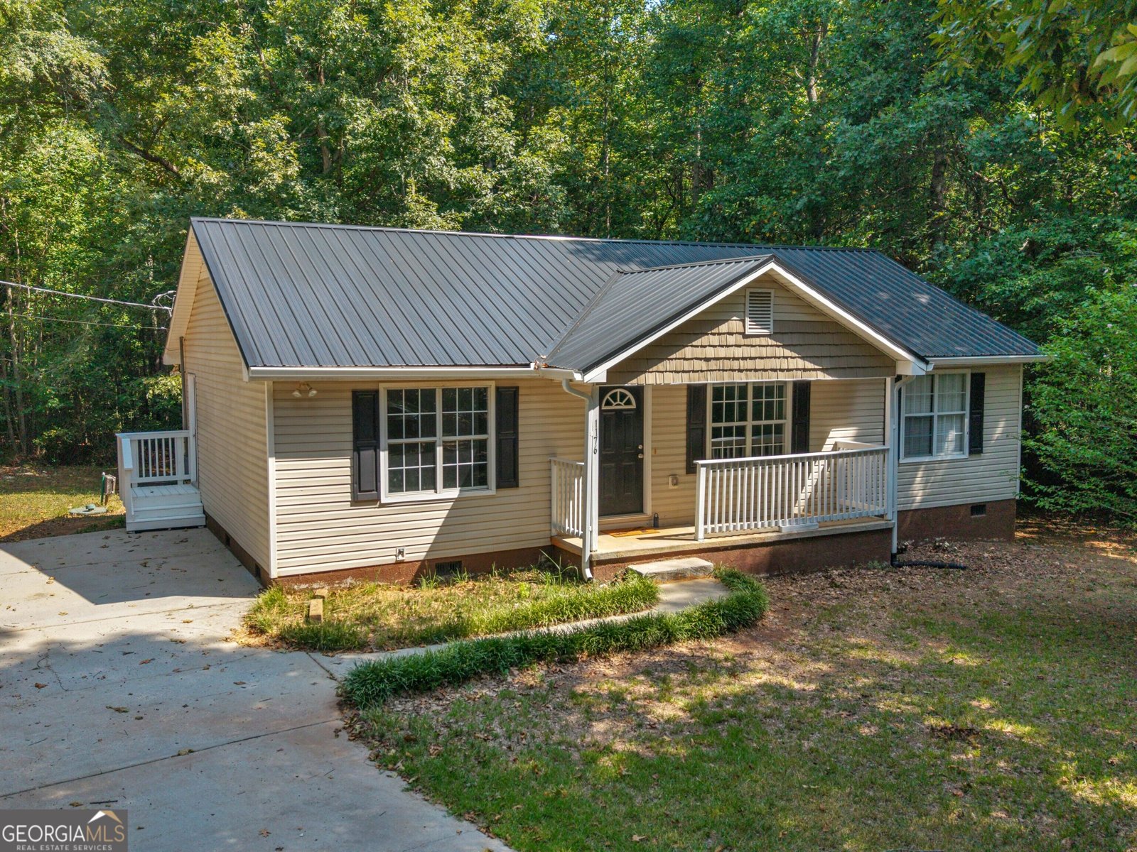 1176 Minter Road Griffin - main photo