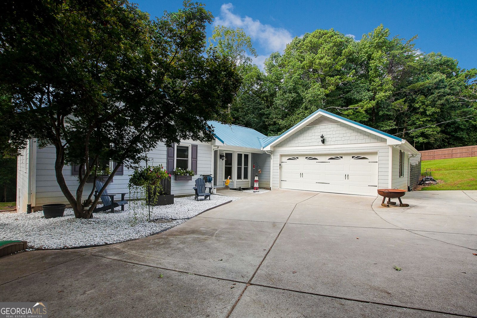 1695 Lakeside Trail Cumming - Photo 32