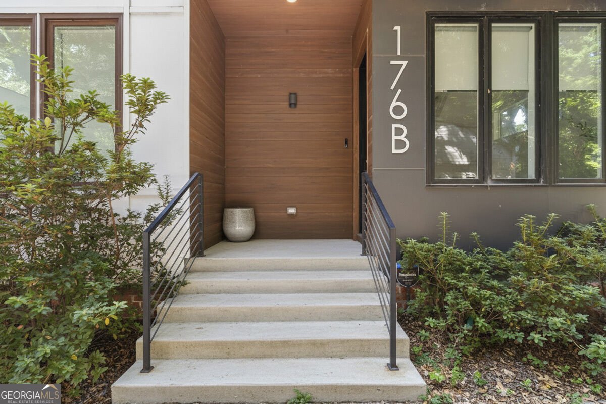 176B Sampson Street Atlanta - main photo
