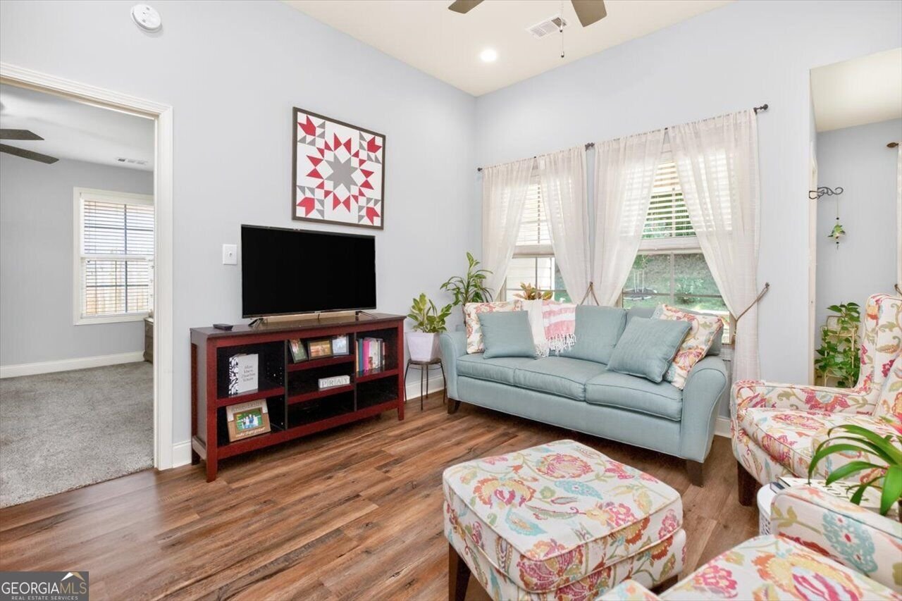 209 Red Tail Circle Byron - Photo 9