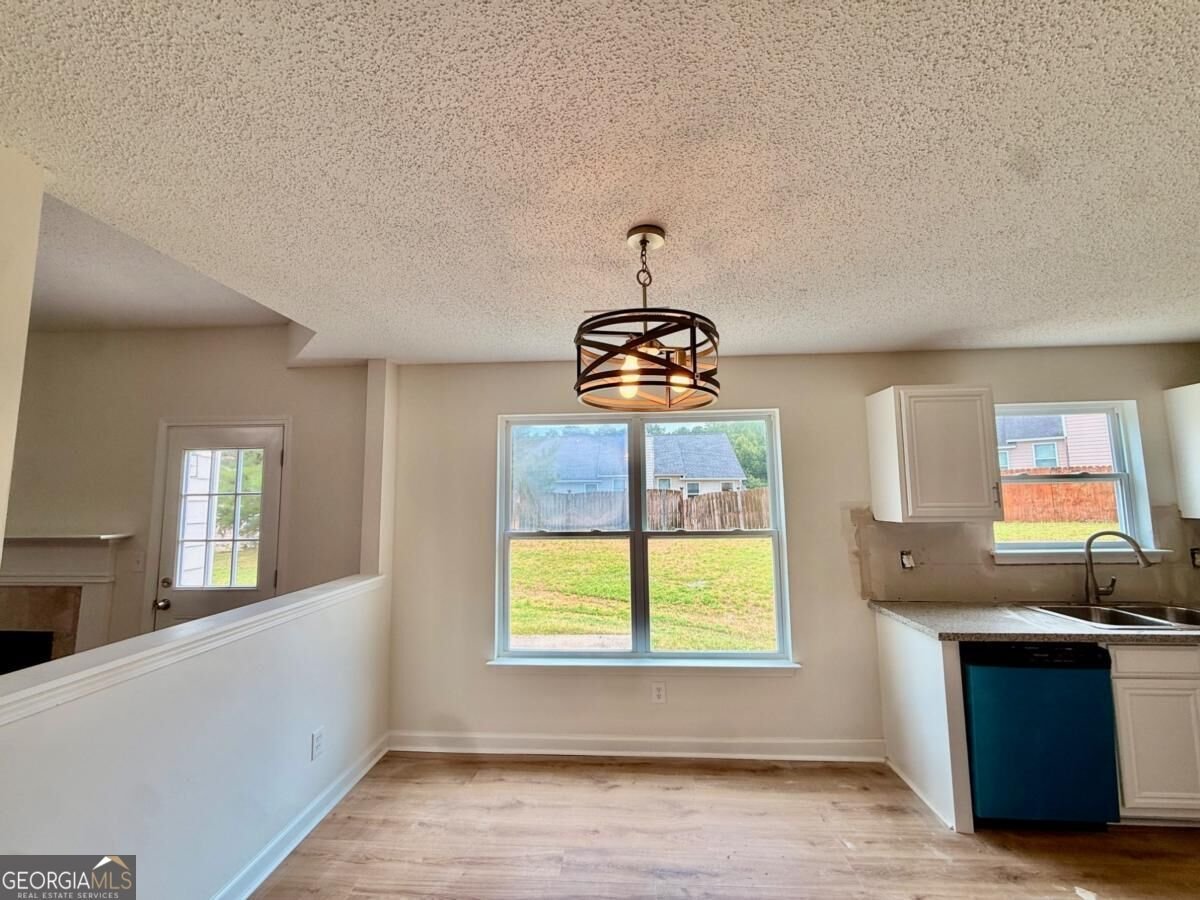 510 Shire Lane Fairburn - Photo 9