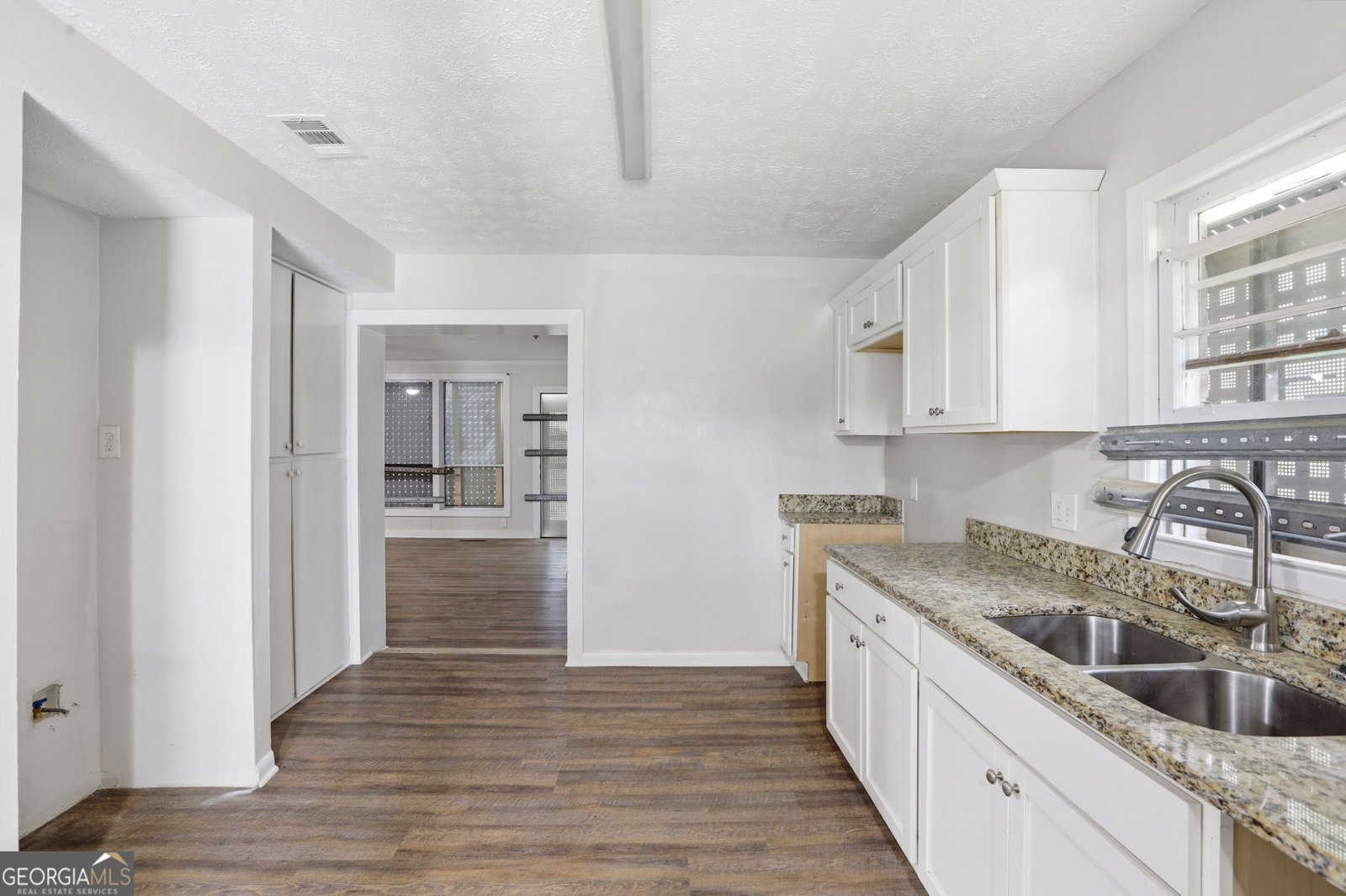 4756 Glenwood Road Decatur - Photo 11