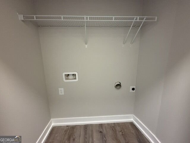 180 Lowry Street Ball Ground - Photo 9