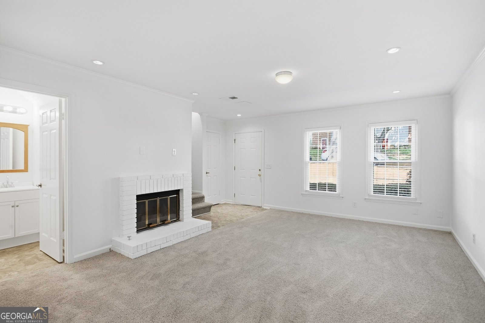 132 Old Ferry Way Roswell - Photo 6