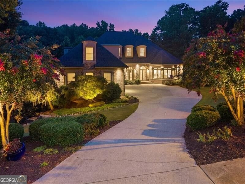 2915 Spindletop Drive Cumming - main photo