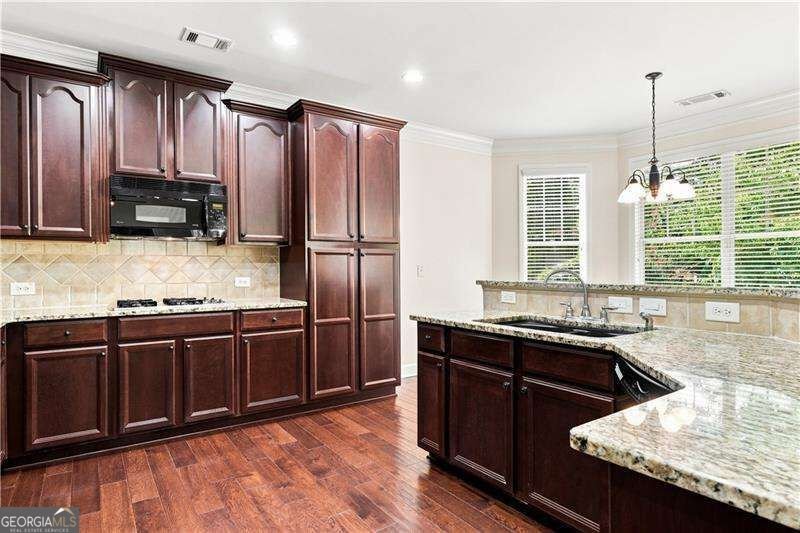 637 Laurel Crossing Canton - Photo 32