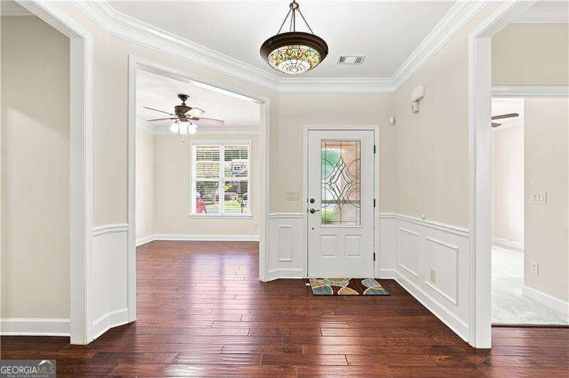 637 Laurel Crossing Canton - Photo 7