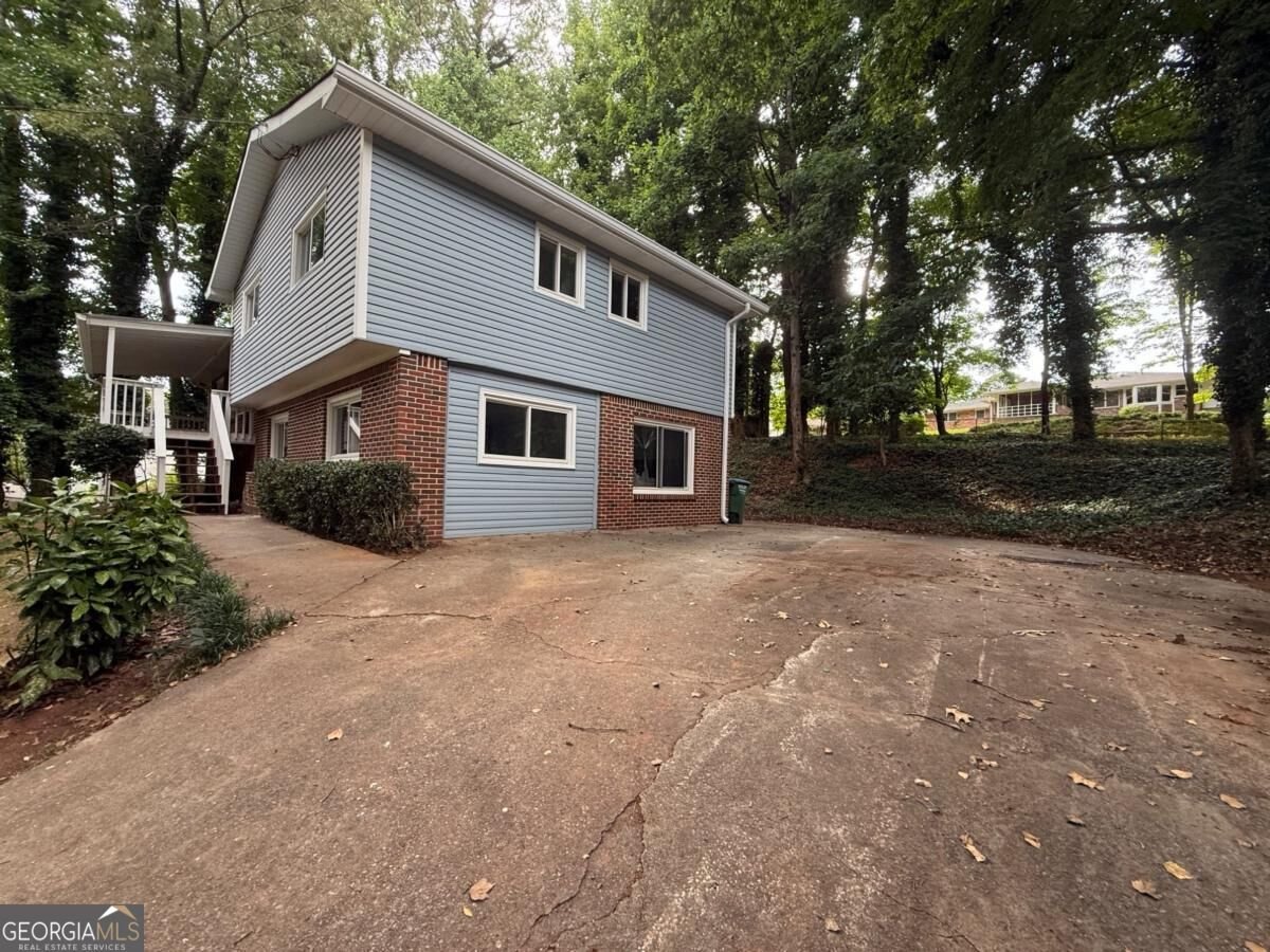 5641 Stone Court Stone Mountain - Photo 33