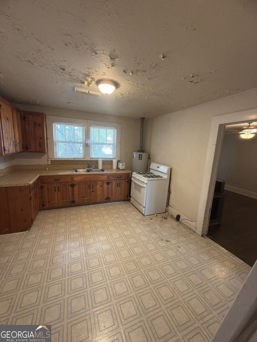 1116 Brooks Street Cedartown - Photo 16