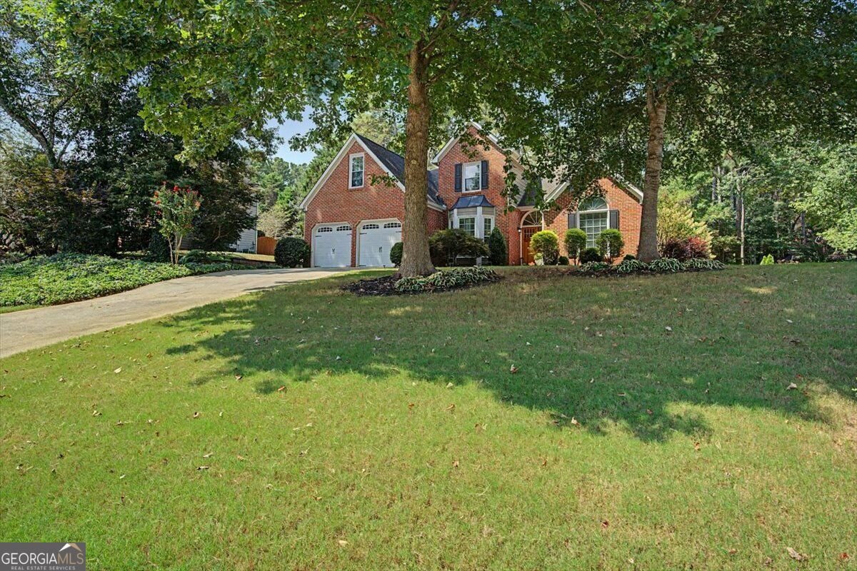 706 Chanson Drive Marietta - main photo