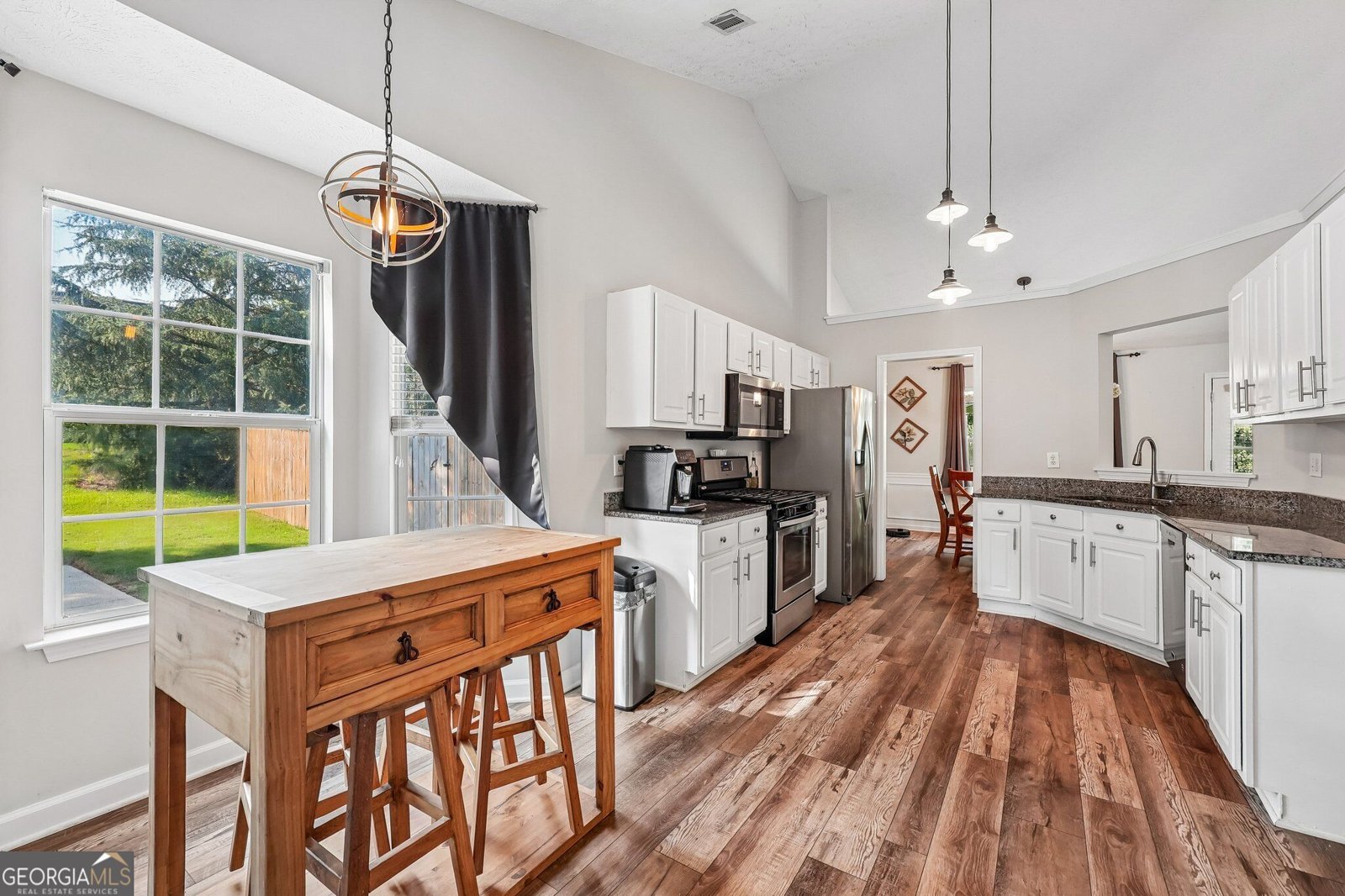 4672 Devencrest Lane Buford - Photo 9