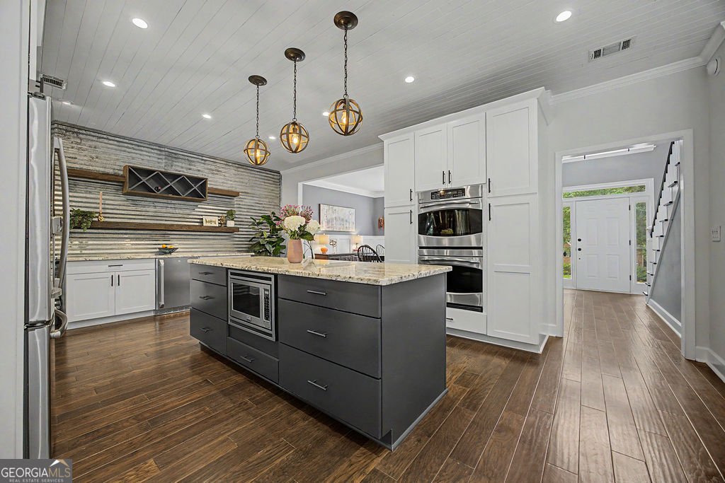 2590 Grassview Drive Milton - Photo 10