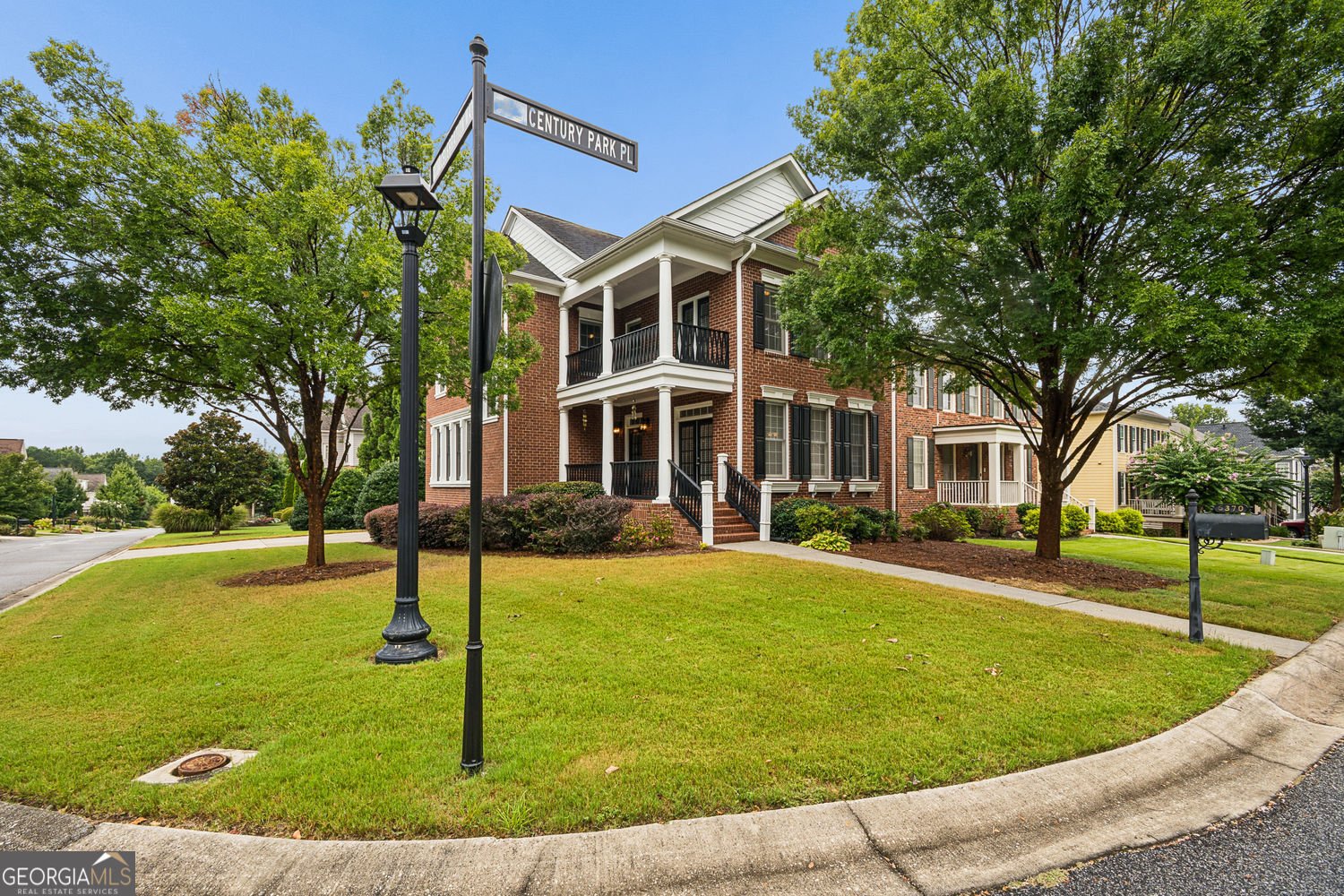 6370 Century Park Place Mableton - main photo