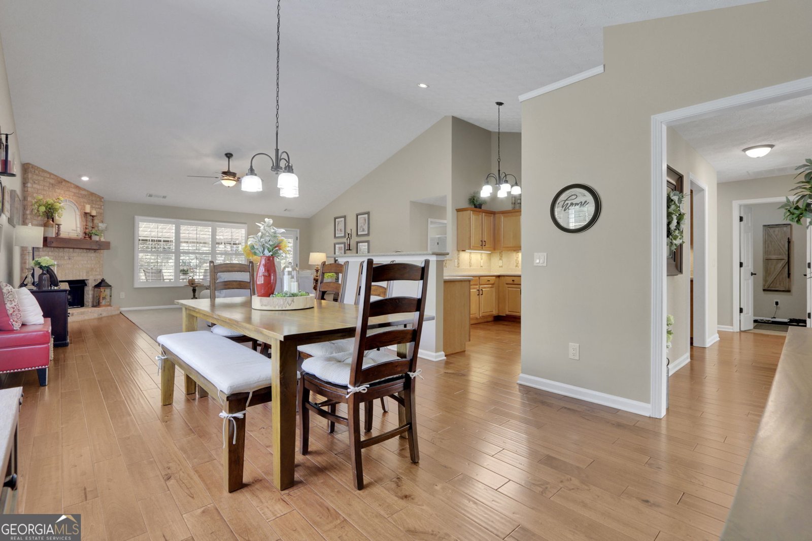 8720 Meadow Glen Court Gainesville - Photo 10