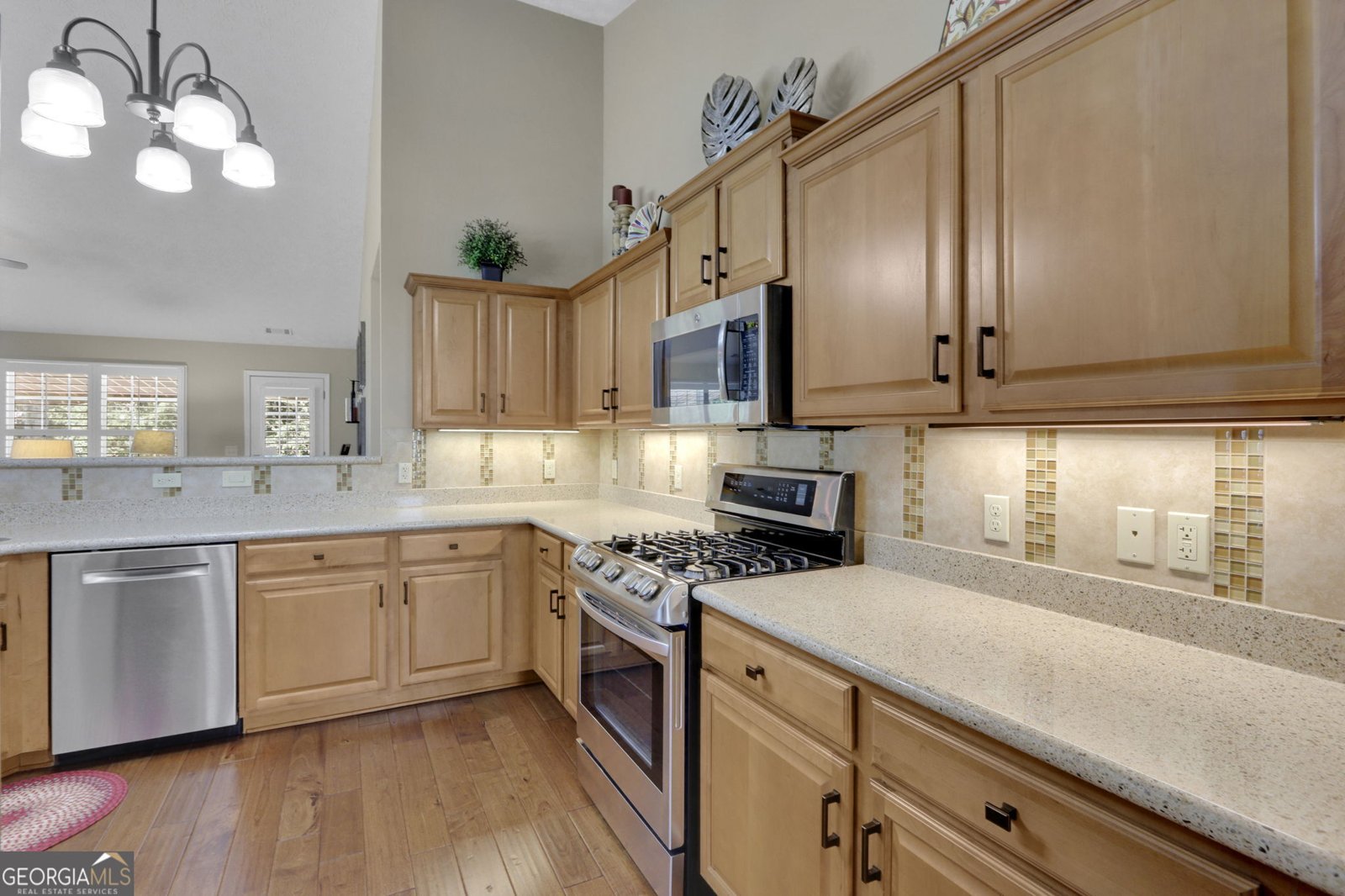 8720 Meadow Glen Court Gainesville - Photo 16