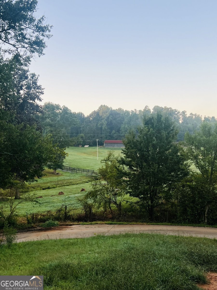 282 Friendly Lane McCaysville - Photo 12