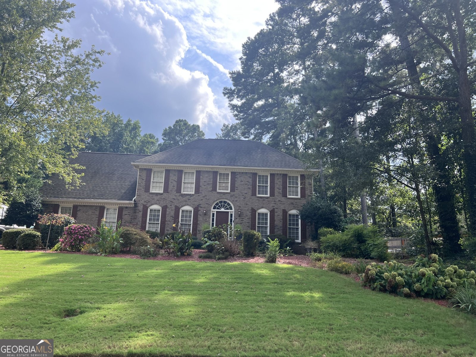 1339 Saint Michaels Court Lilburn - main photo