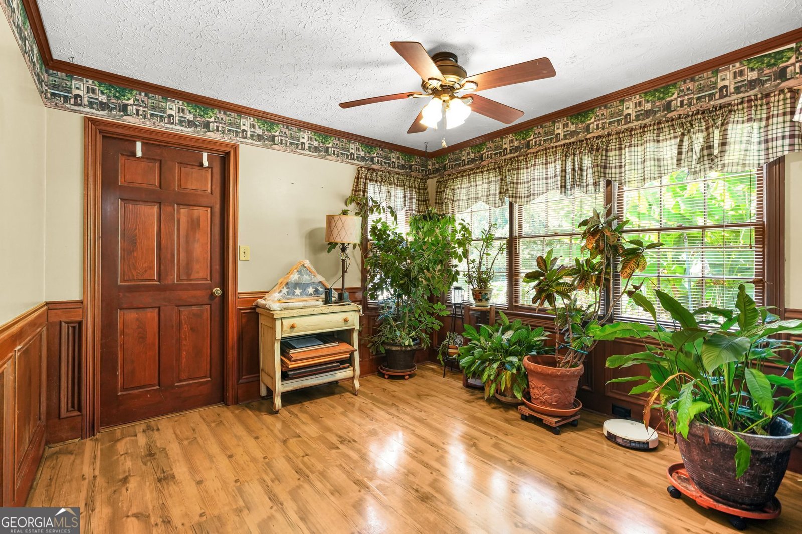 1339 Saint Michaels Court Lilburn - Photo 18