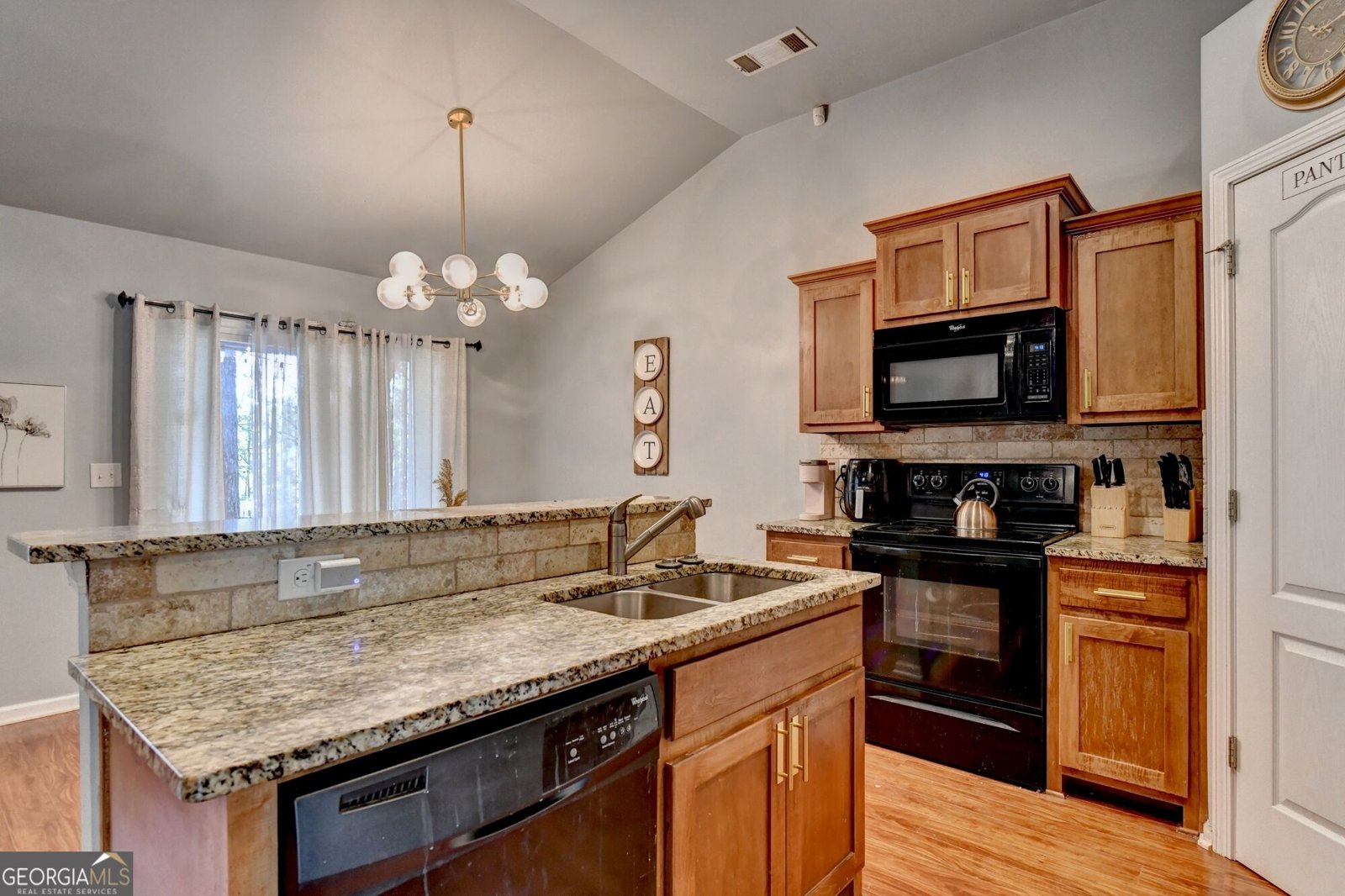 1605 Jessica Lane Winder - Photo 7