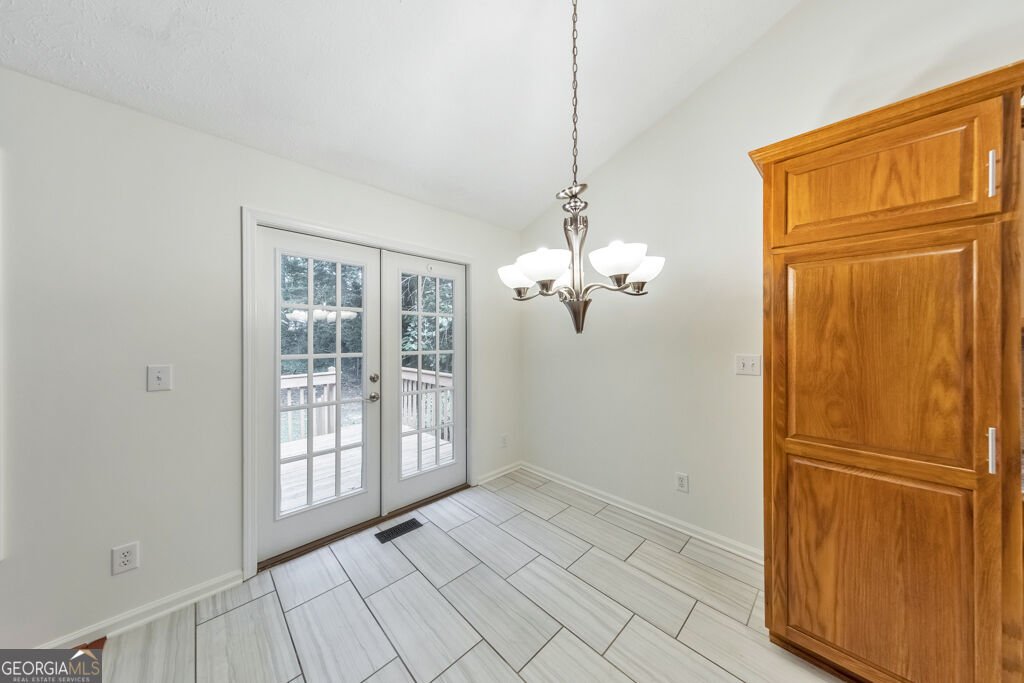 2588 Kennesaw Springs Court Kennesaw - Photo 13