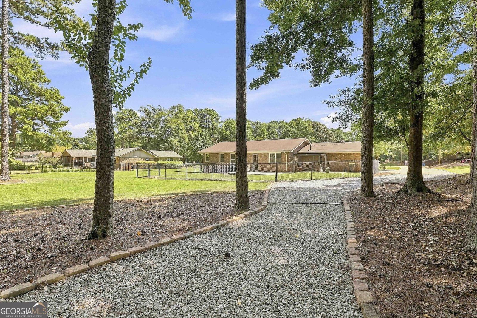 517 Avalon Drive Fayetteville - Photo 44