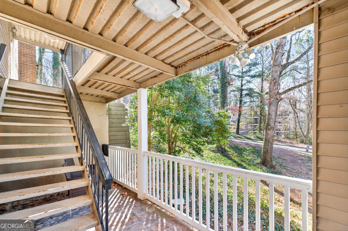 201 Barrington Hills Drive Atlanta - Photo 37