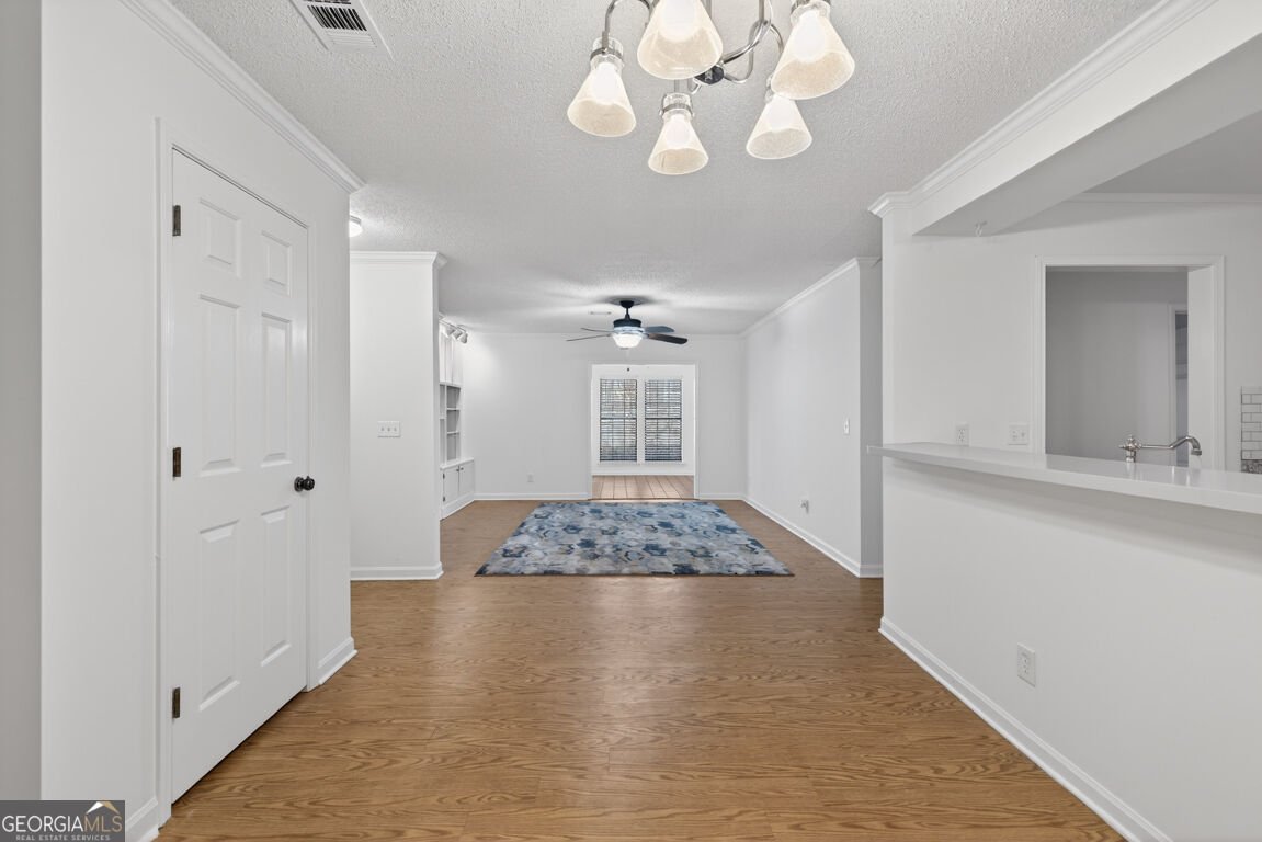 201 Barrington Hills Drive Atlanta - Photo 6