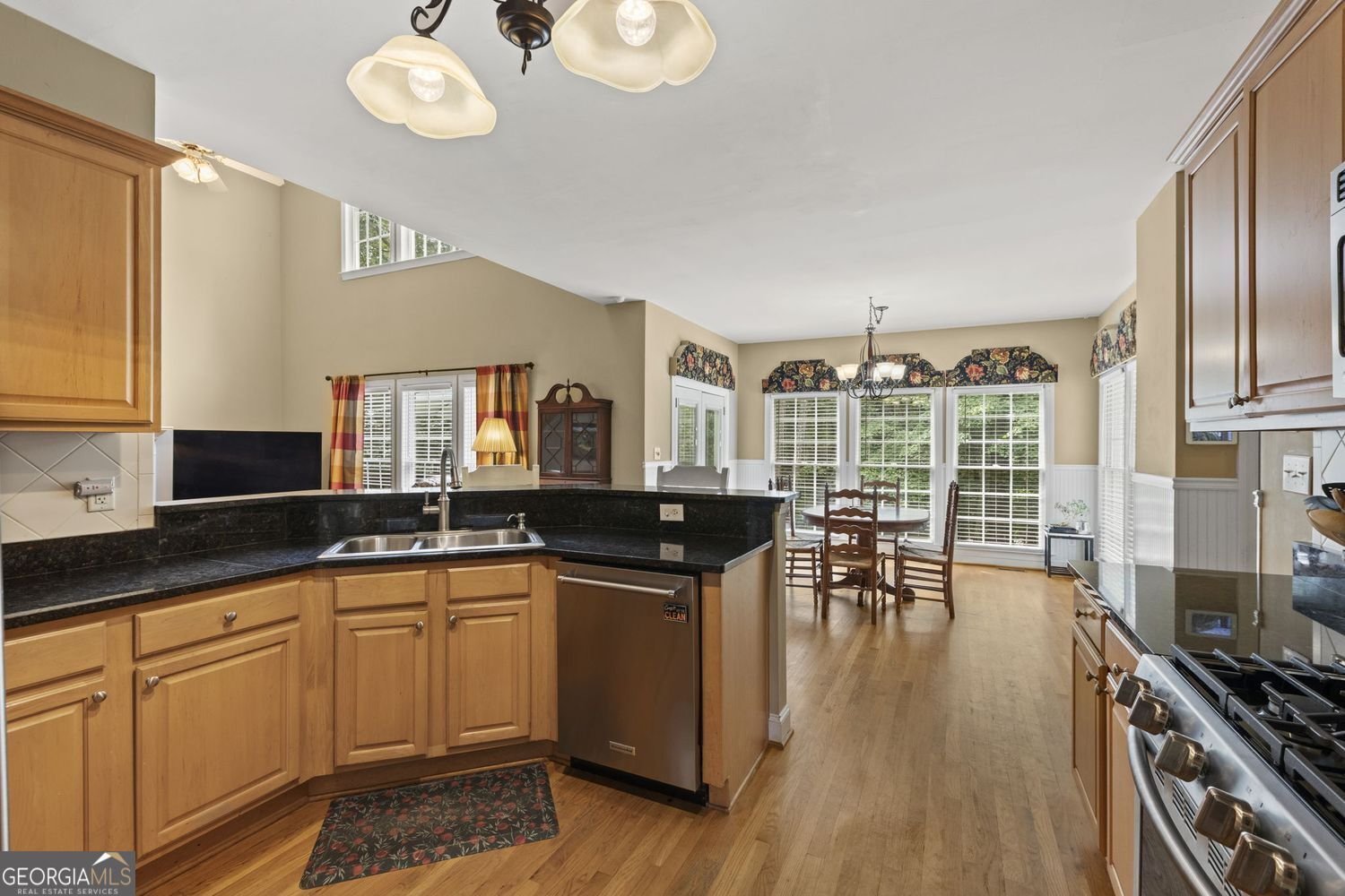 531 Wintergreen Way Canton - Photo 7