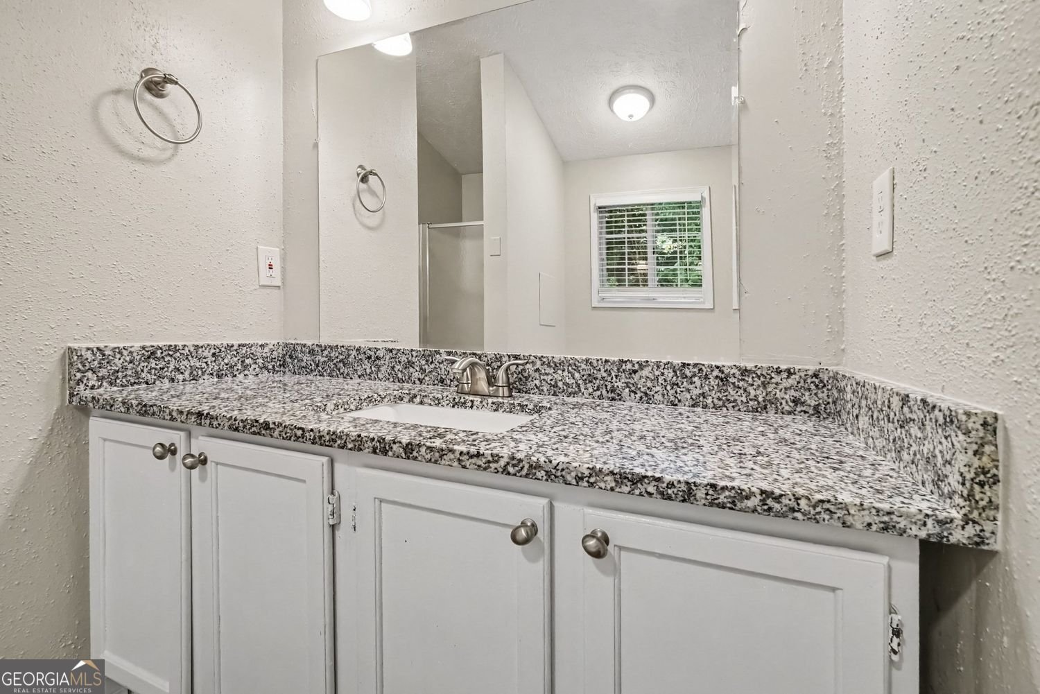 911 Riverstone Way Woodstock - Photo 8