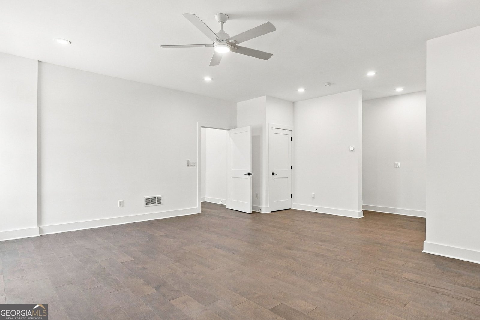 3030 Kara Court Roswell - Photo 31