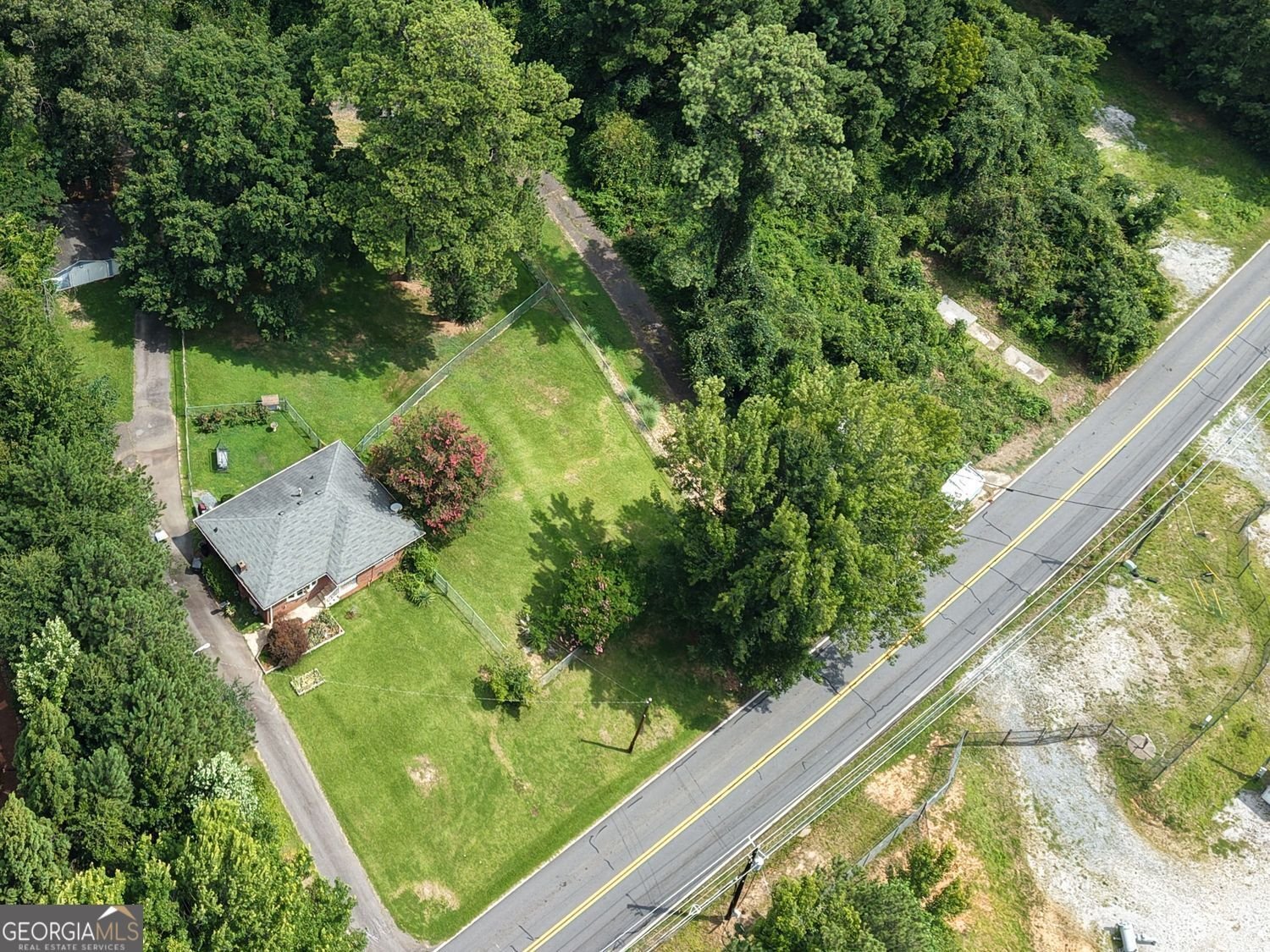 2421 Maner Road Atlanta - main photo