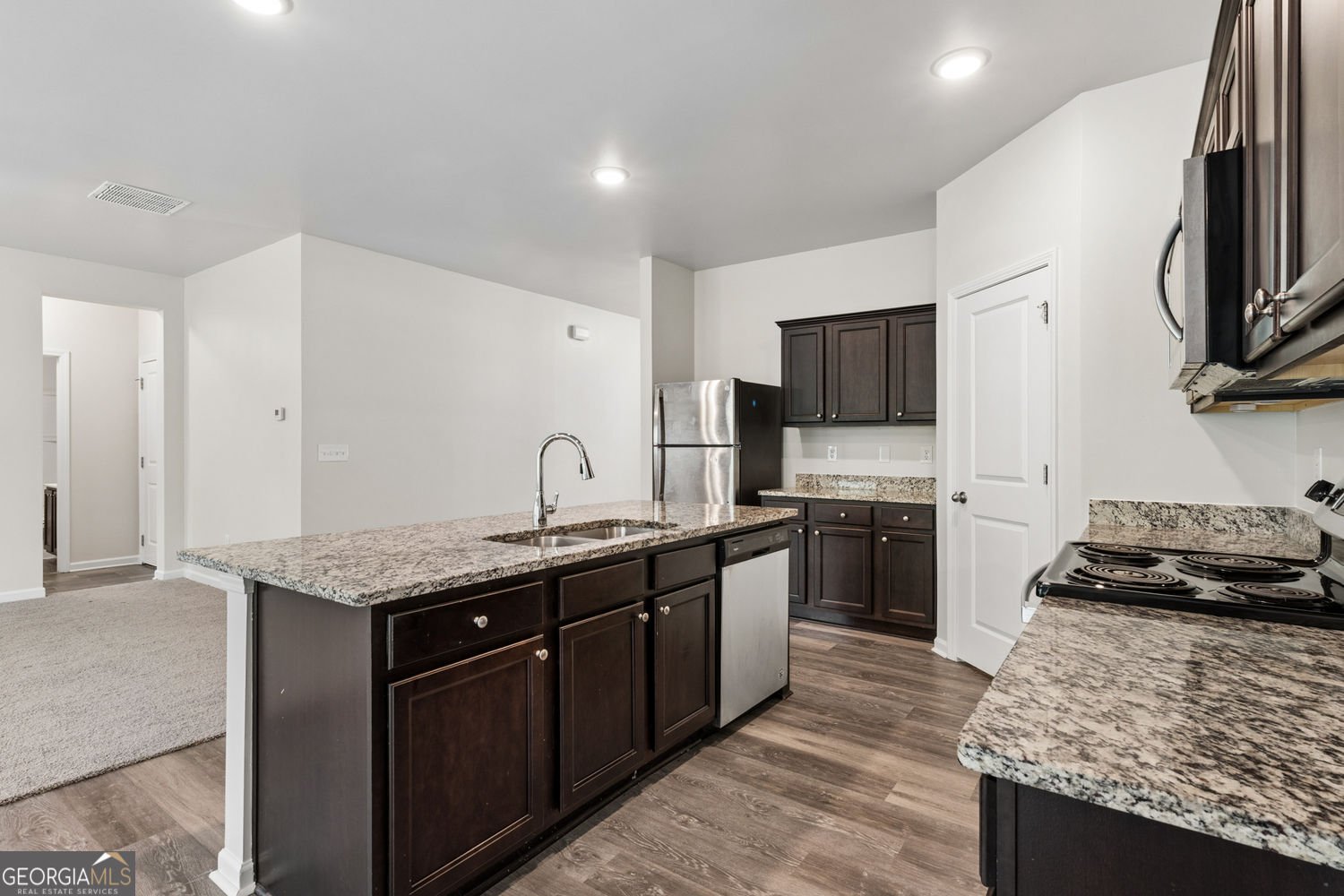 10 Easy Goer Court Cartersville - Photo 8
