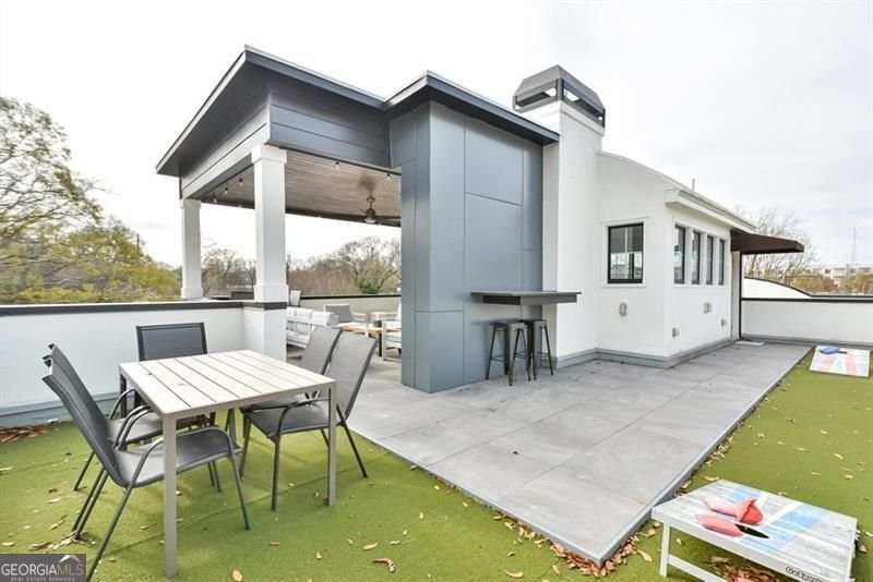 1227 Atlantic Drive Atlanta - main photo