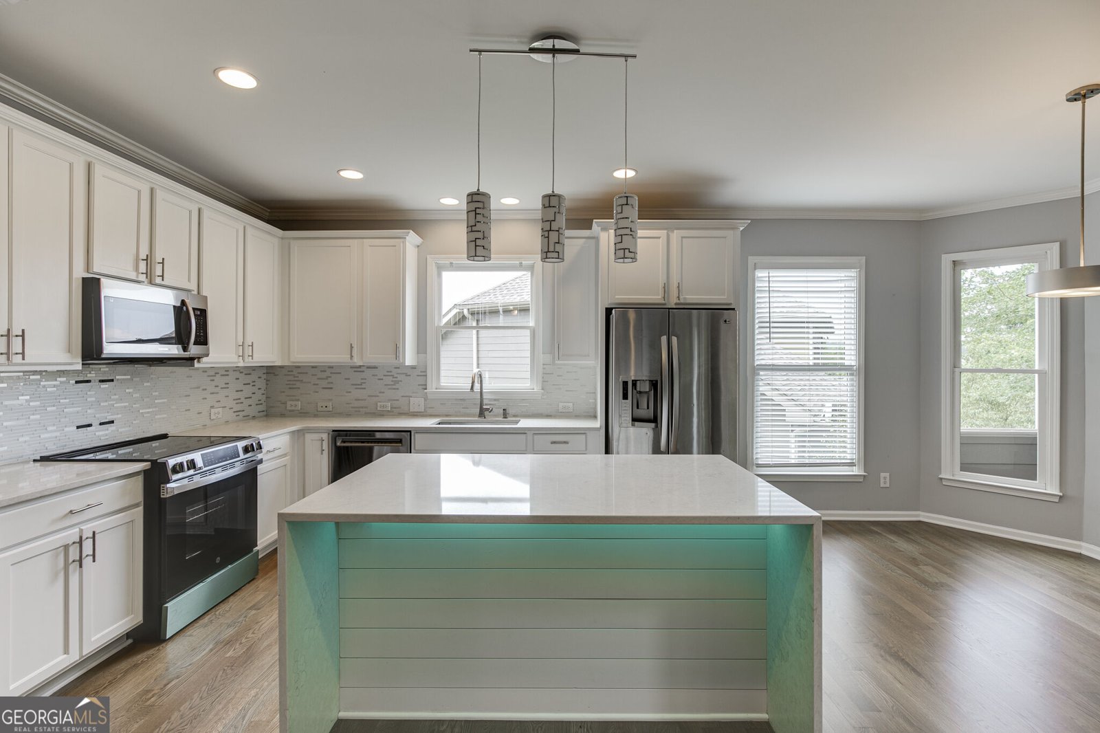 7563 Brookstone Circle Flowery Branch - Photo 17