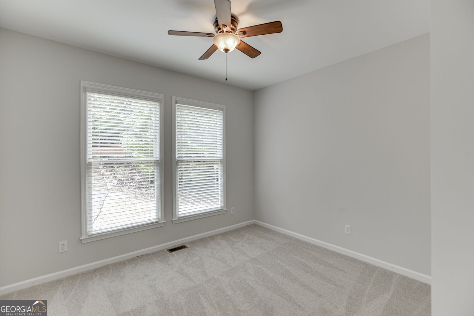 7563 Brookstone Circle Flowery Branch - Photo 23