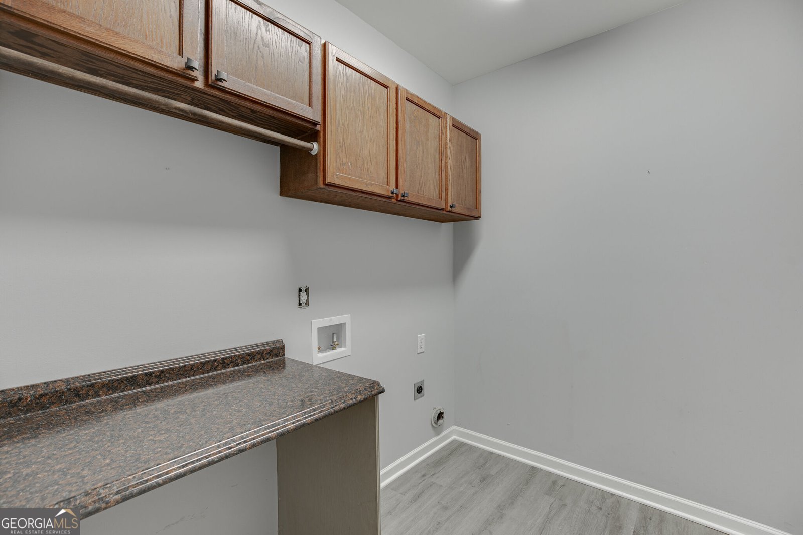 7563 Brookstone Circle Flowery Branch - Photo 26