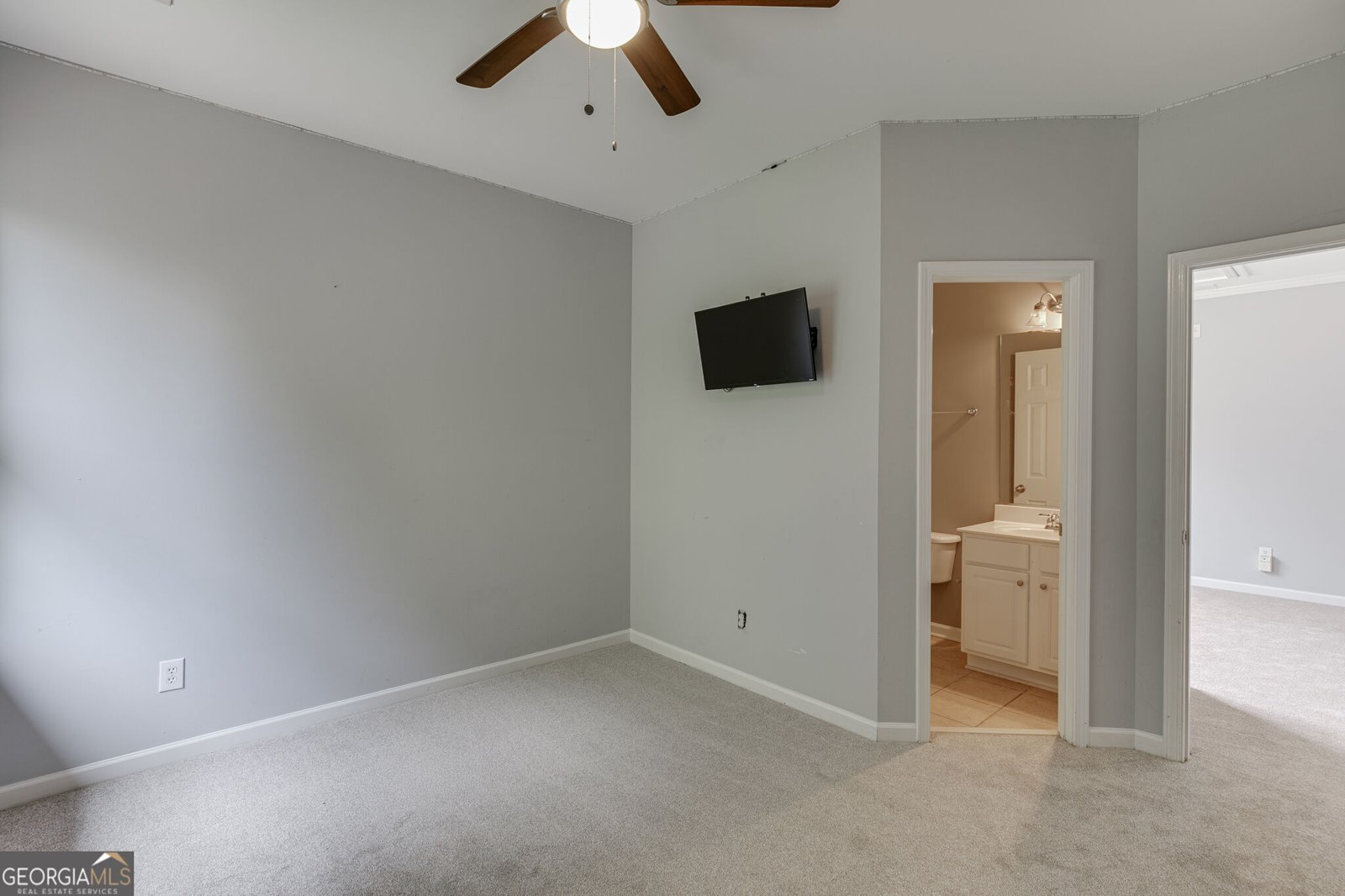 7563 Brookstone Circle Flowery Branch - Photo 37