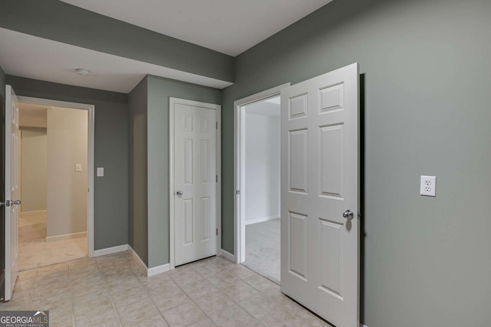 7563 Brookstone Circle Flowery Branch - Photo 52