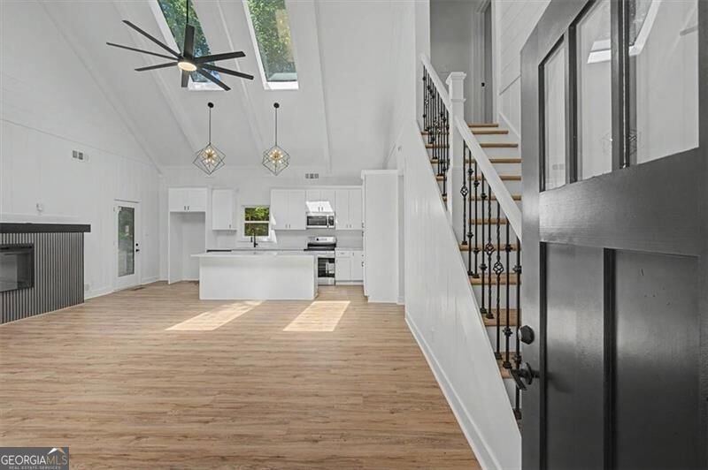 1741 Lucy Drive Kennesaw - Photo 8