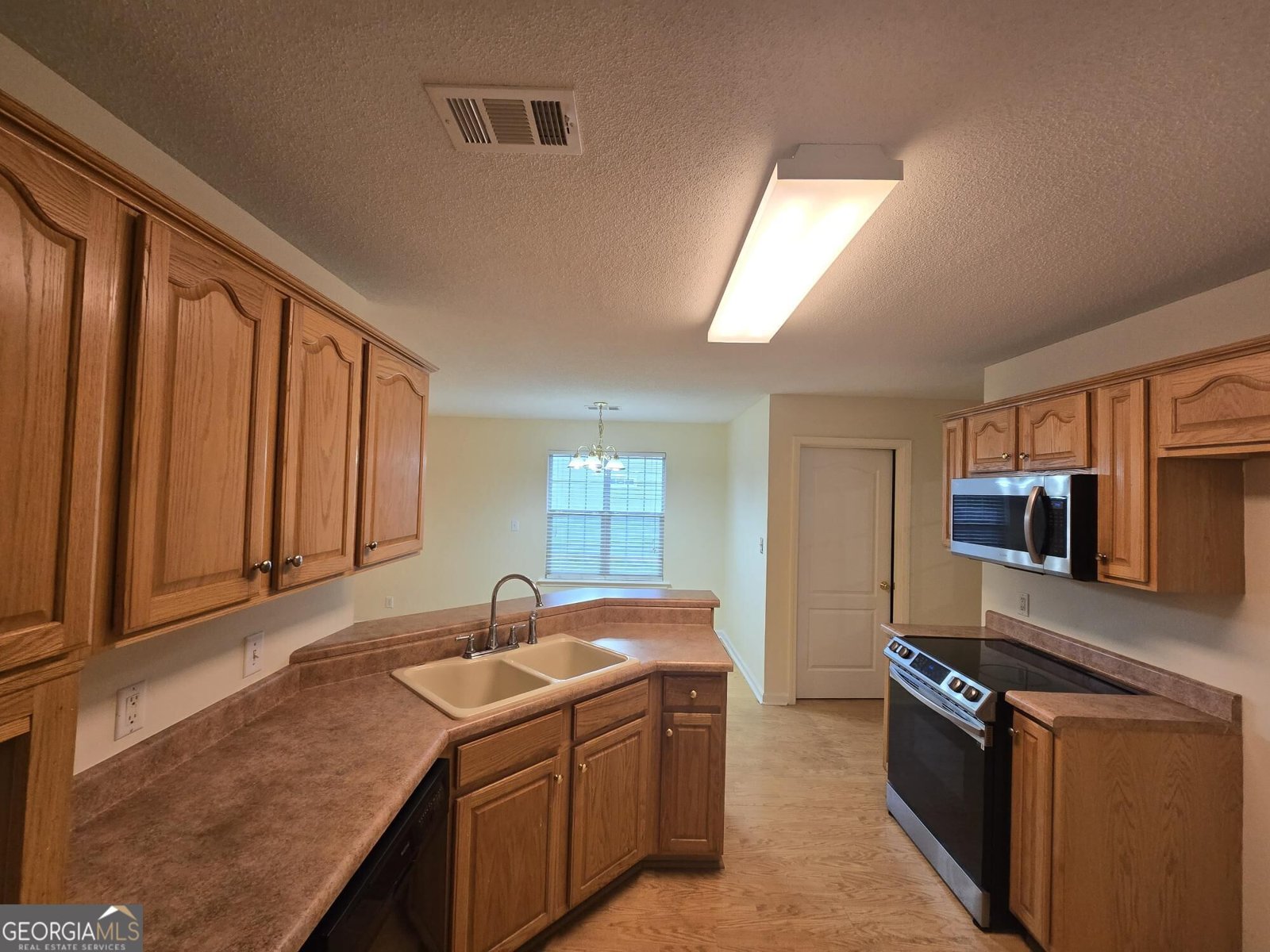 150 Knights Bridge Warner Robins - Photo 6
