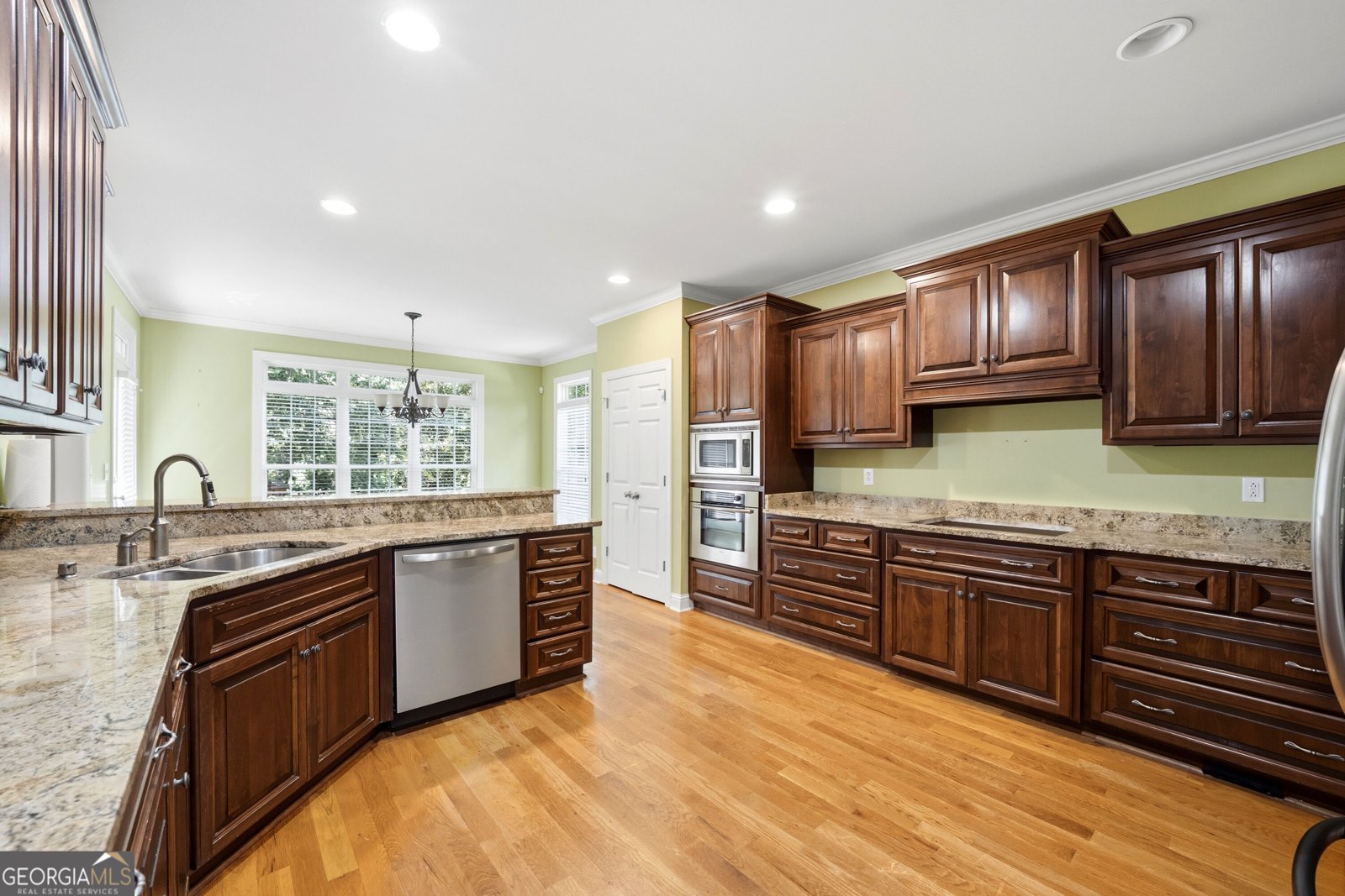 214 Oakleaf Drive Macon - Photo 8