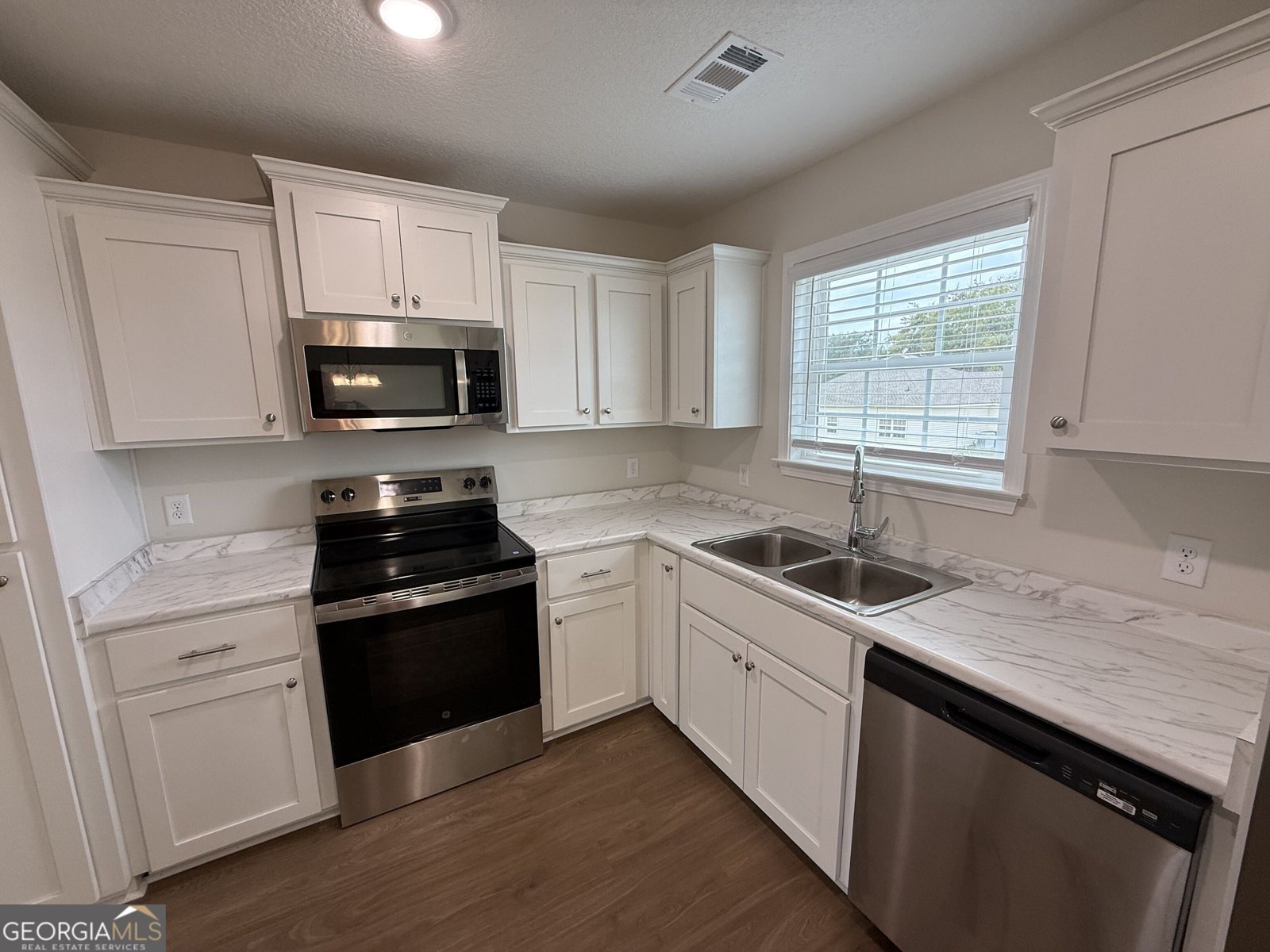 512 Nickies Way Statesboro - Photo 14